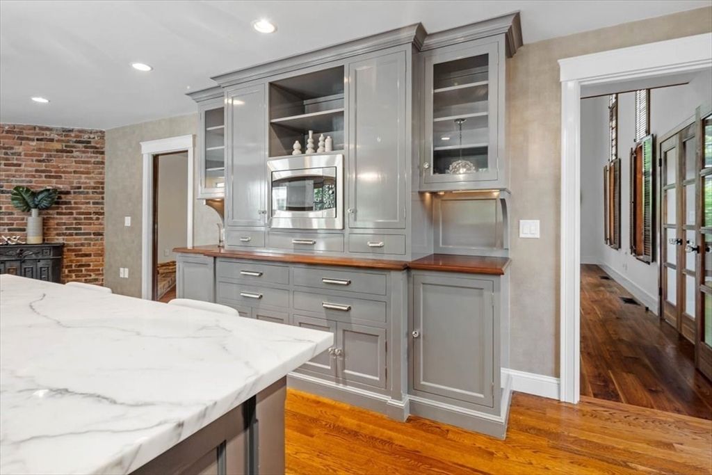 Interior, Kitchen, Recessed Lighting, Stone Walls, Wood Texture Flooring