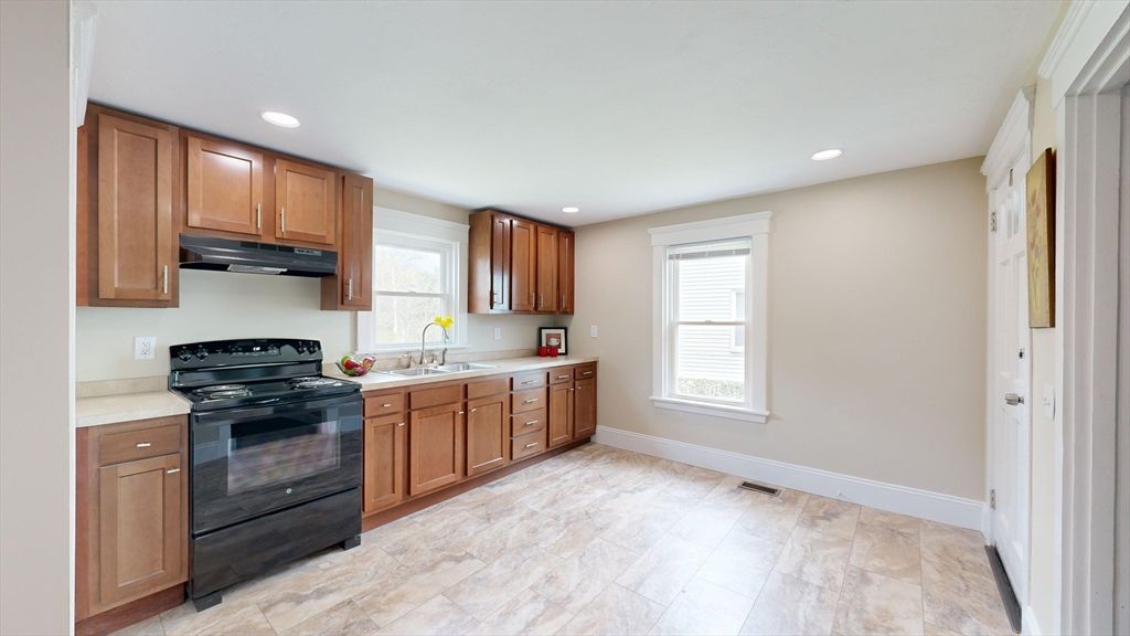Interior, Kitchen, Recessed Lighting