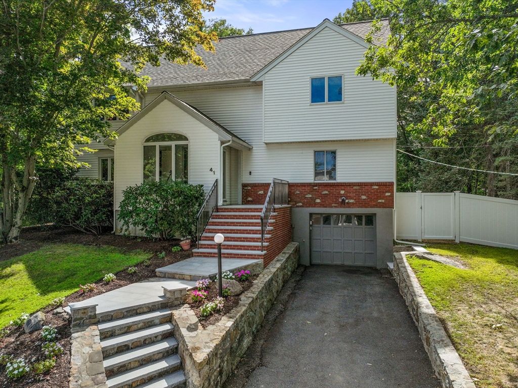 Attached, Exterior, Facade, Brick Facade, Farmhouse