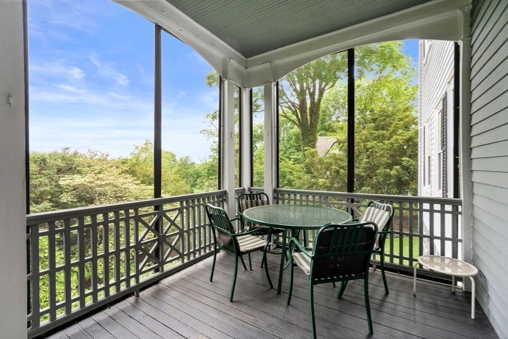 Interior, Sun Room, Wood Texture Flooring