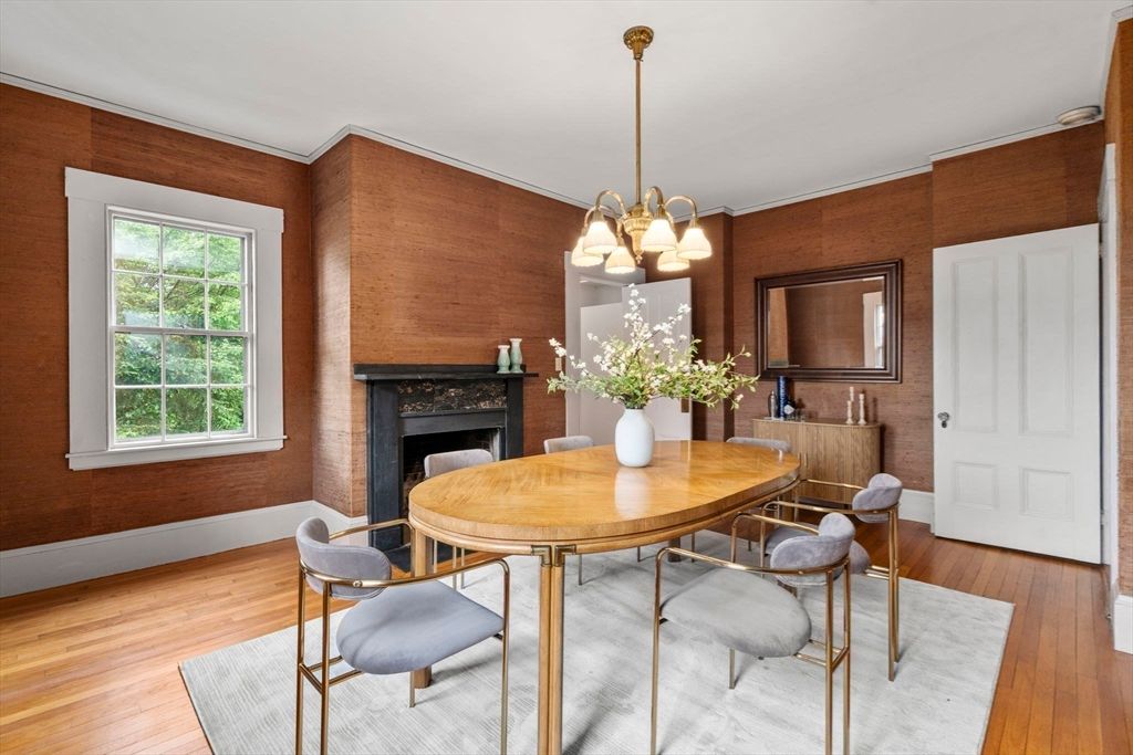 Chandelier, Dining room, Fireplace, Interior, Wood Texture Flooring, Wooden Walls