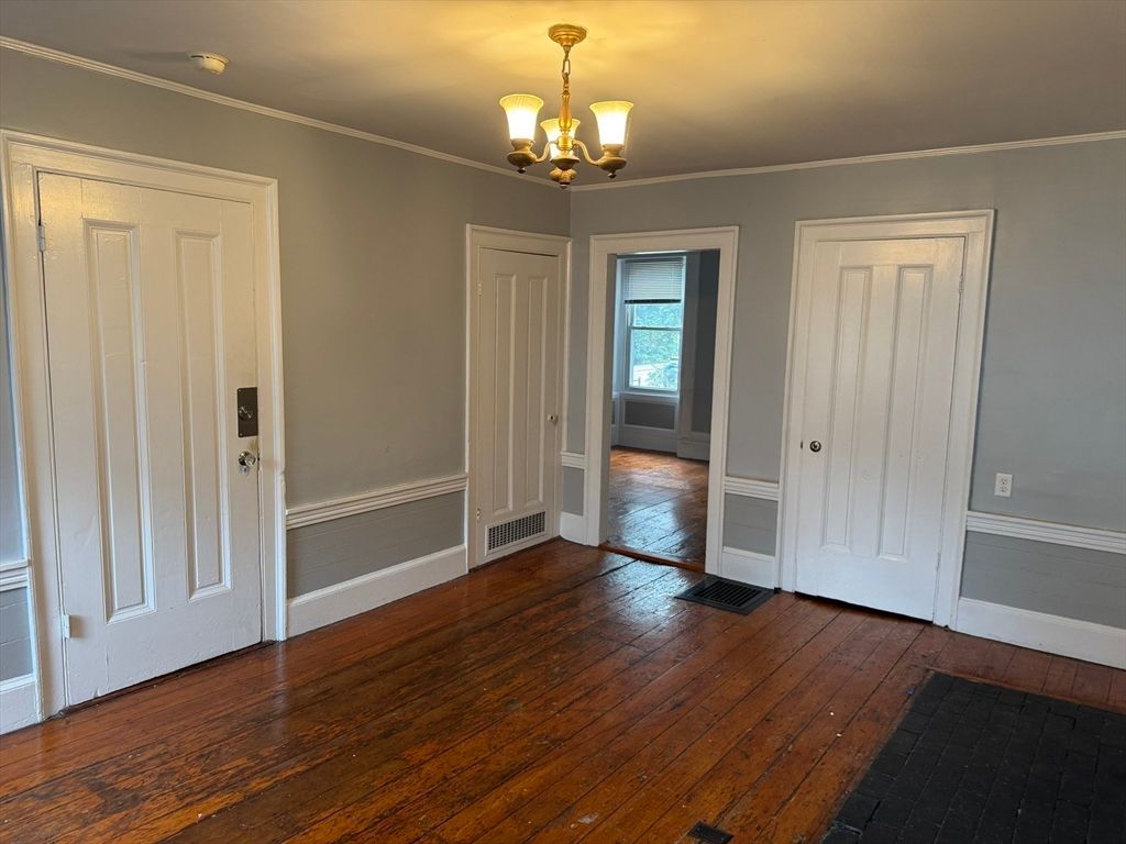 Chandelier, Empty room, Interior, Wood Texture Flooring
