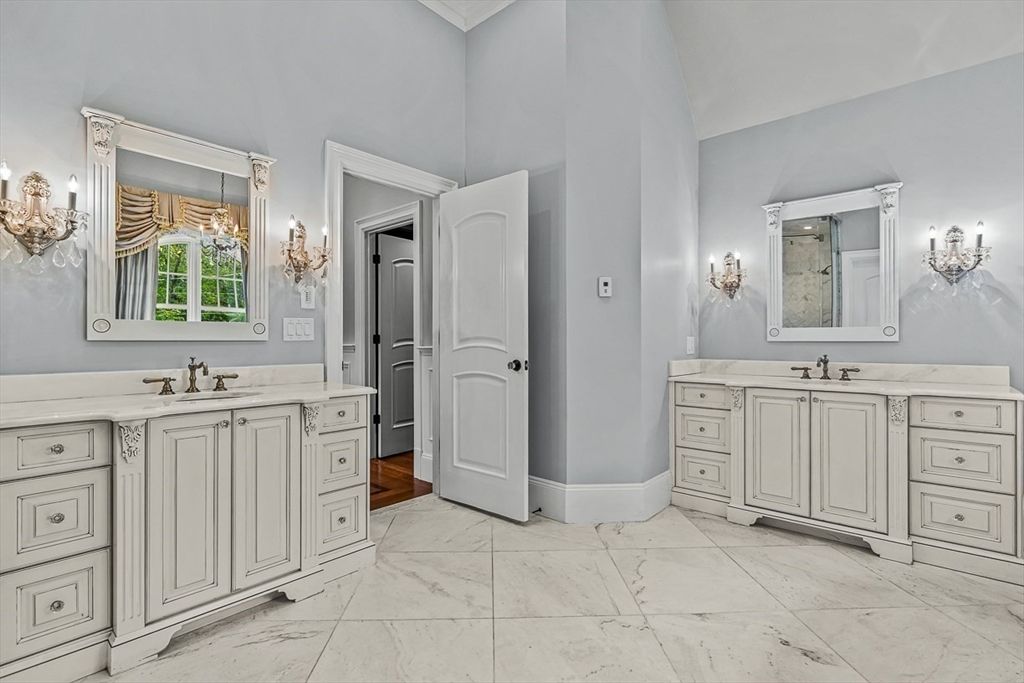 Bathroom, Dual Sink Vanities, Interior, Marble