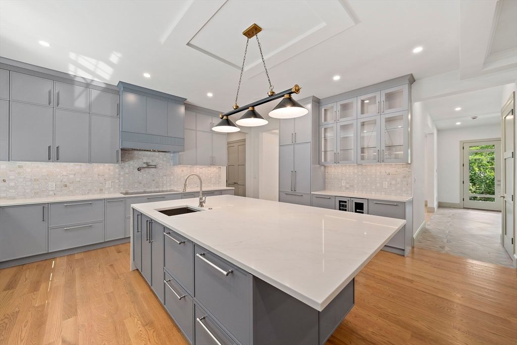 Interior, Kitchen, Pendant Lights, Recessed Lighting, Wood Texture Flooring