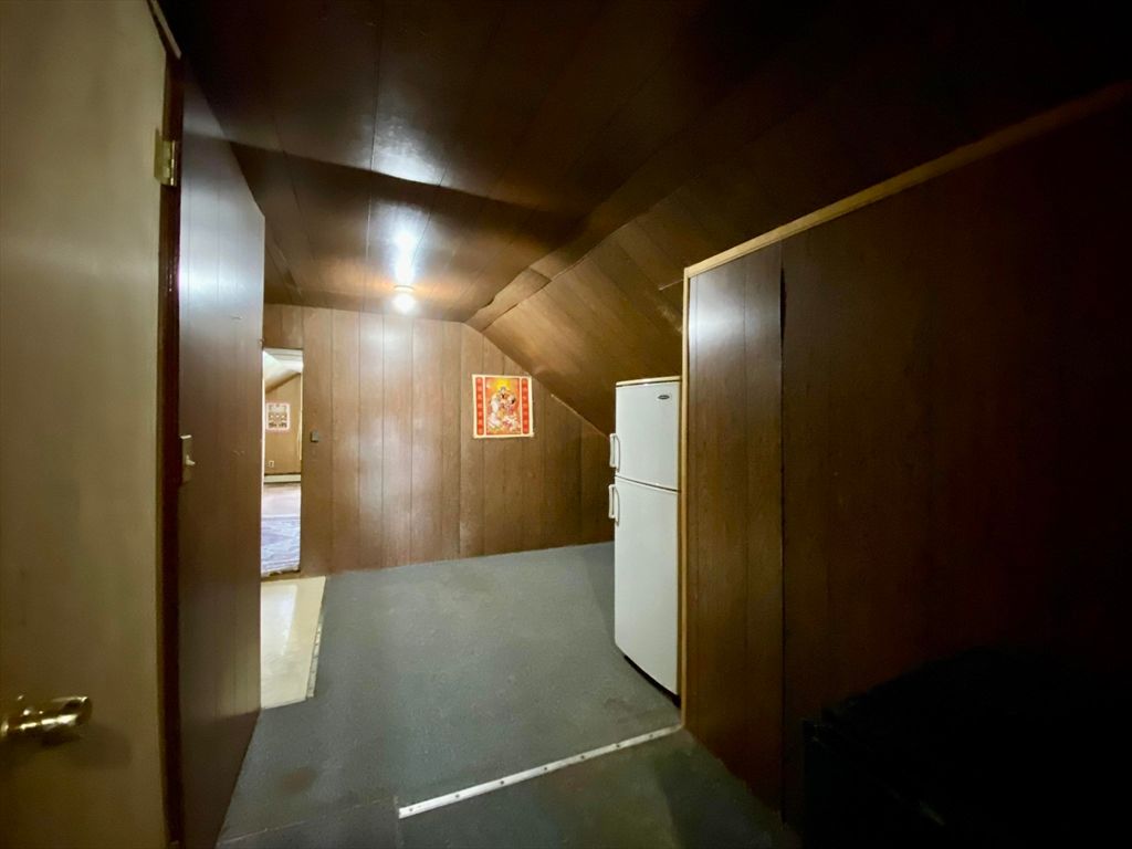 Interior, Wooden Walls