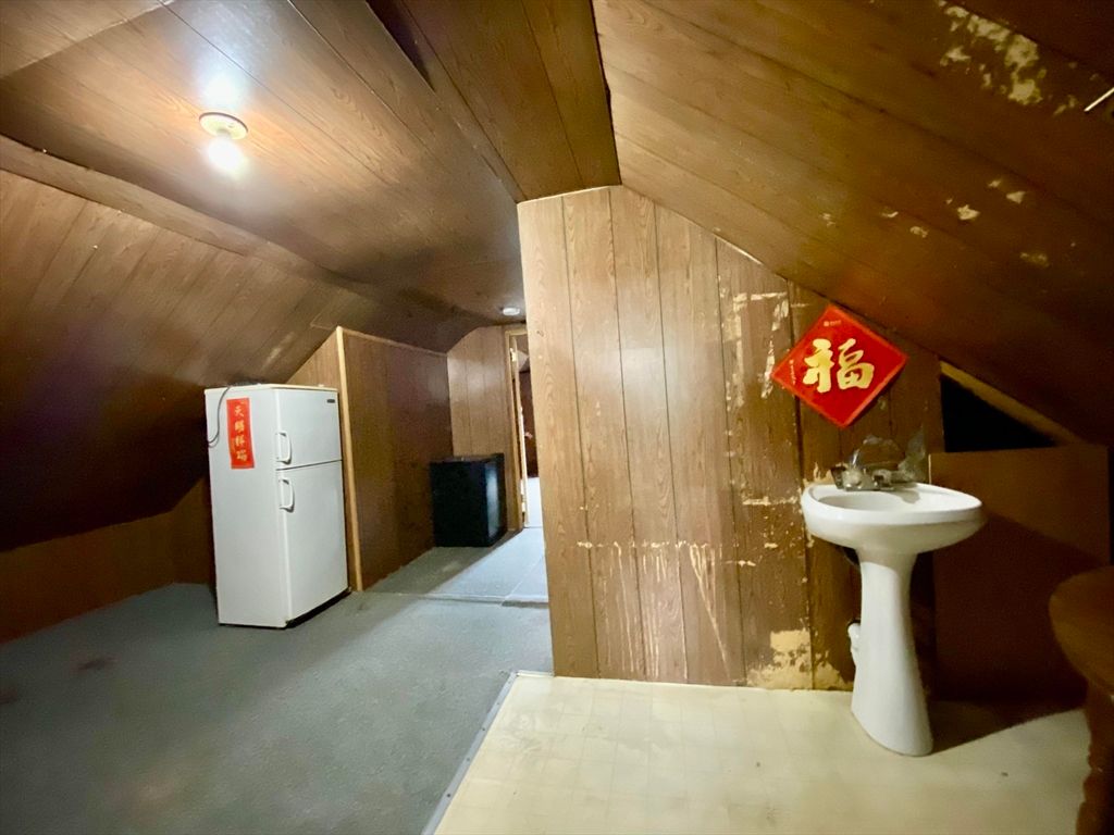 Interior, Wooden Ceilings, Wooden Walls