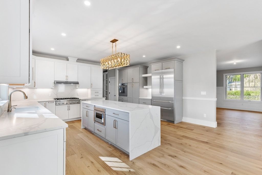 Chandelier, Interior, Kitchen, Pendant Lights, Recessed Lighting, Stainless Steel Appliances, Wood Texture Flooring