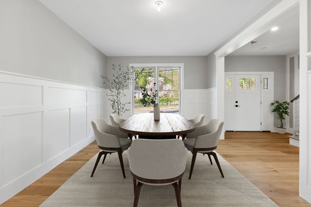 Dining room, Interior, Recessed Lighting, Wood Texture Flooring