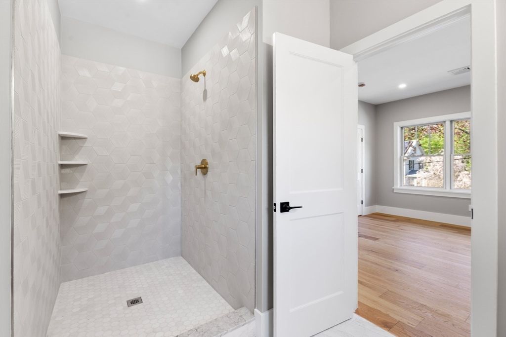 Bathroom, Interior, Recessed Lighting, Wood Texture Flooring