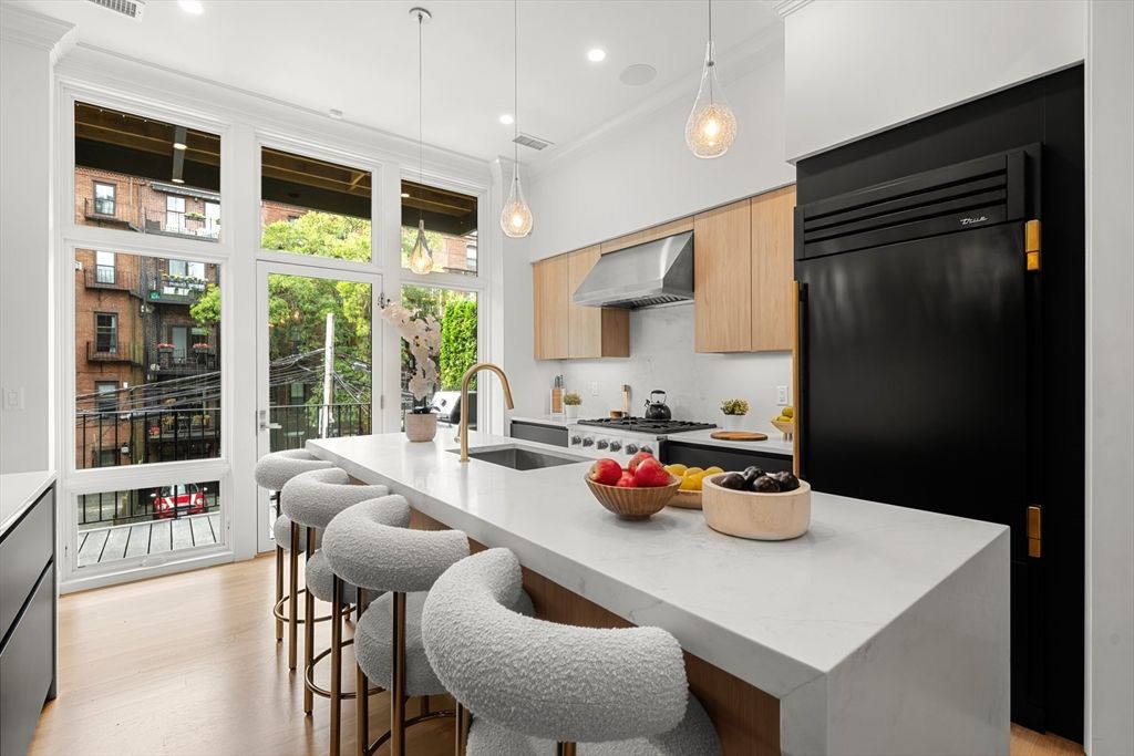 Interior, Kitchen, Pendant Lights, Recessed Lighting, Wood Texture Flooring