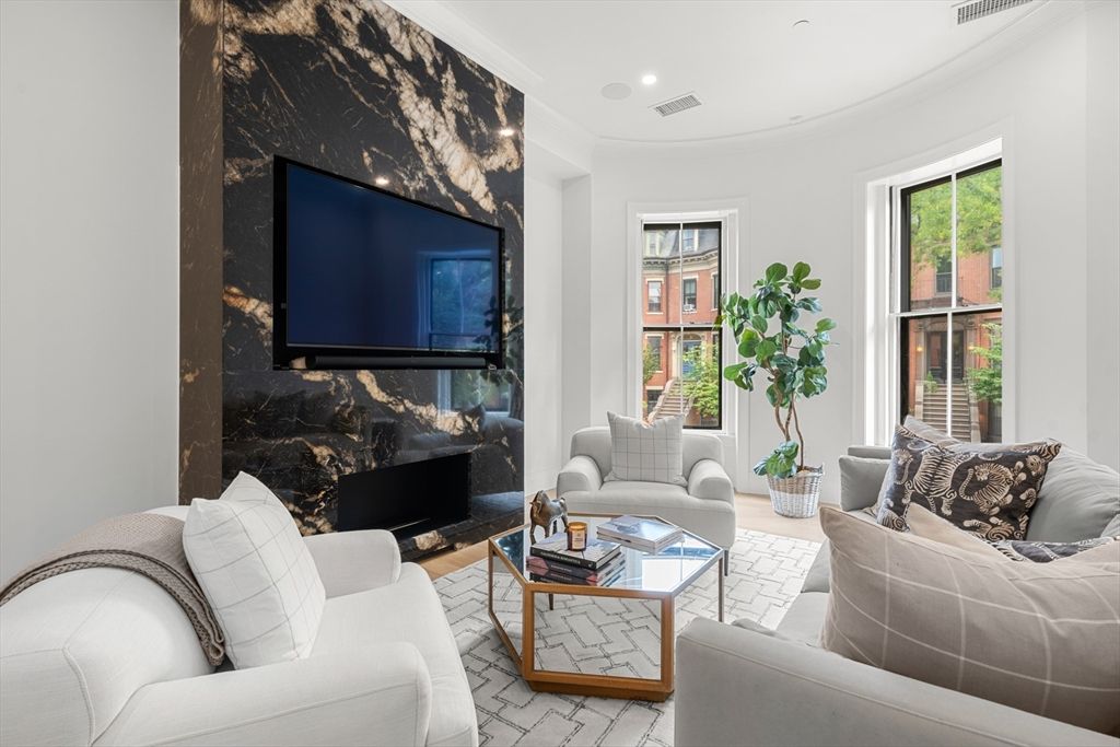 Fireplace, Interior, Living room, Recessed Lighting