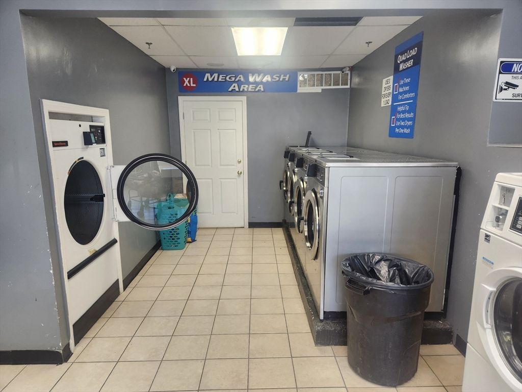Interior, Washer