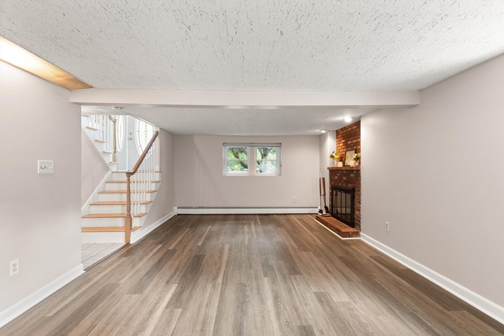 Empty room, Fireplace, Interior, Wood Texture Flooring