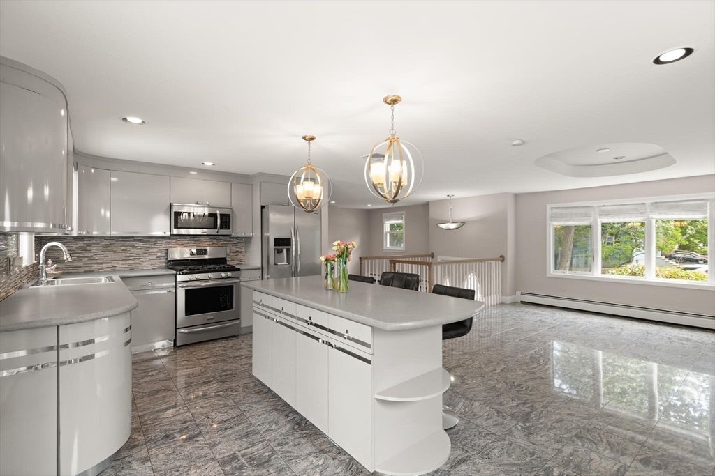 Interior, Kitchen, Pendant Lights, Recessed Lighting, Stainless Steel Appliances