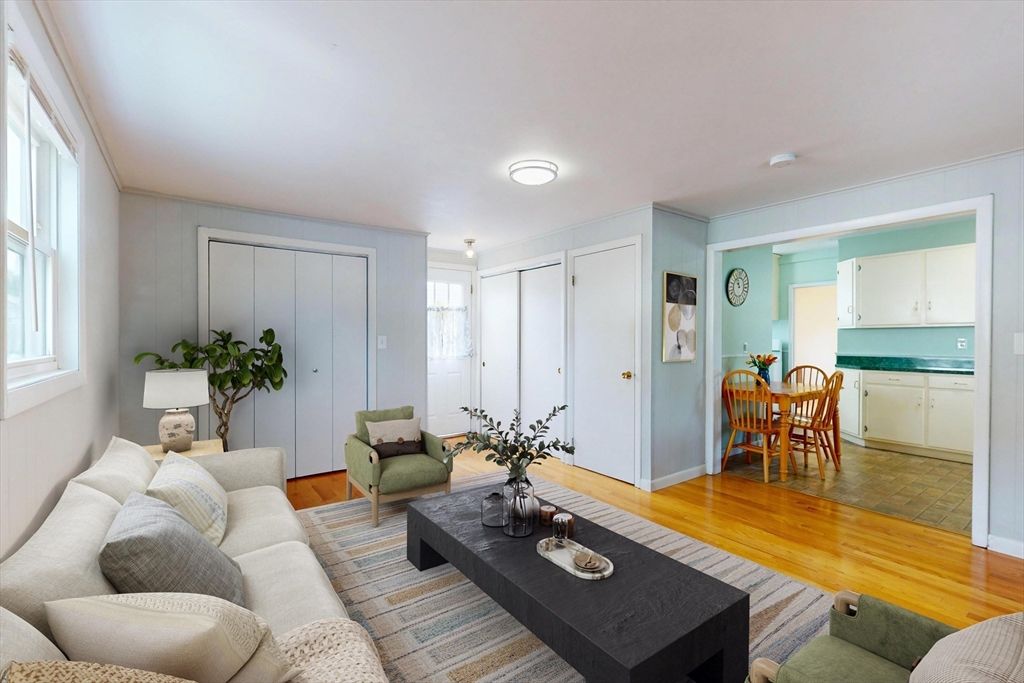 Dining room, Interior, Living room, Wood Texture Flooring