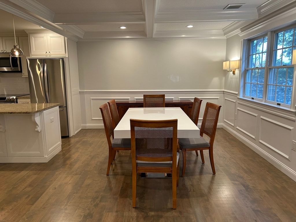 Dining room, Interior, Kitchen, Pendant Lights, Recessed Lighting, Stainless Steel Appliances, Wood Texture Flooring