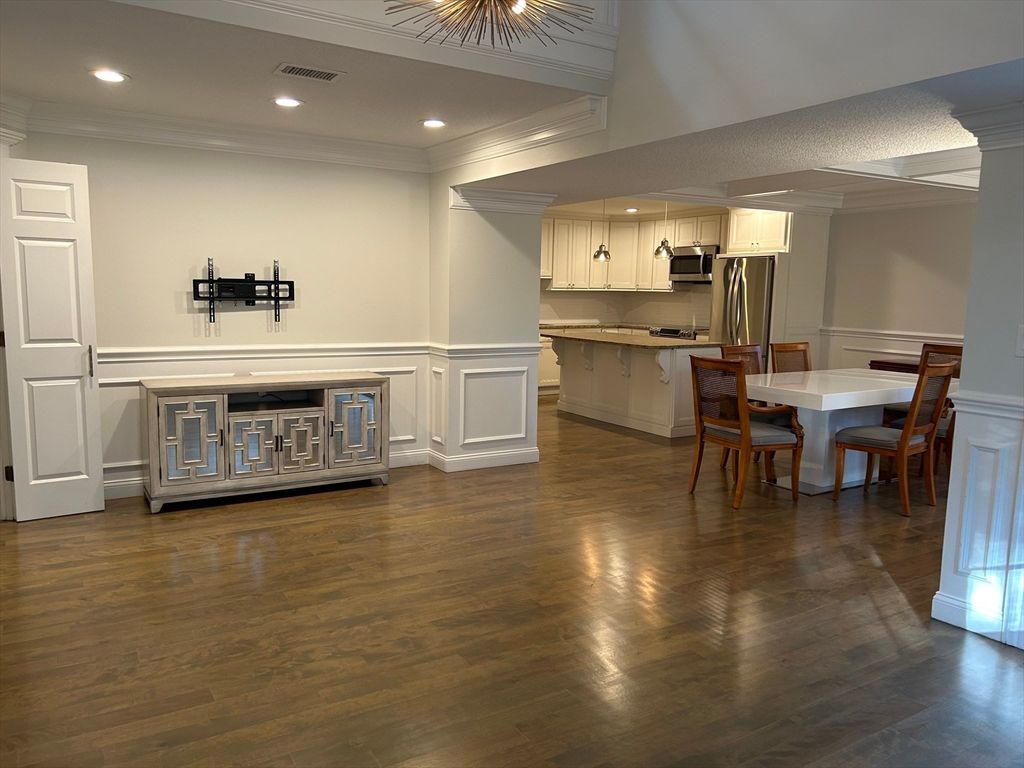 Dining room, Interior, Kitchen, Recessed Lighting, Stainless Steel Appliances, Wood Texture Flooring