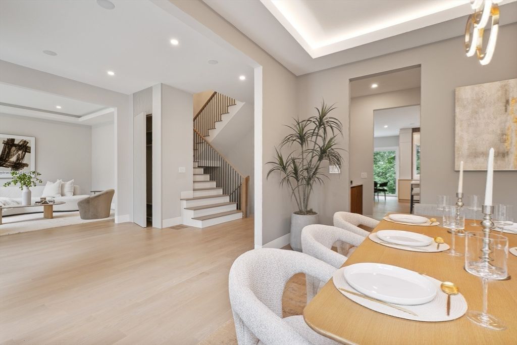 Dining room, Interior, Living room, Recessed Lighting, Wood Texture Flooring