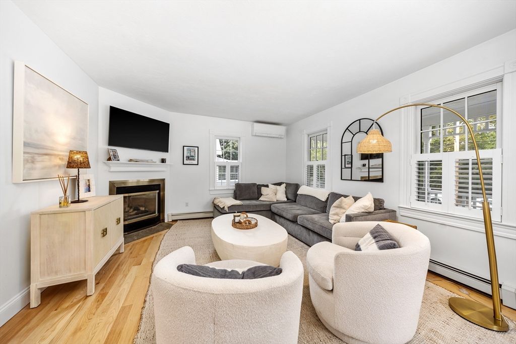 Fireplace, Interior, Living room, Wood Texture Flooring