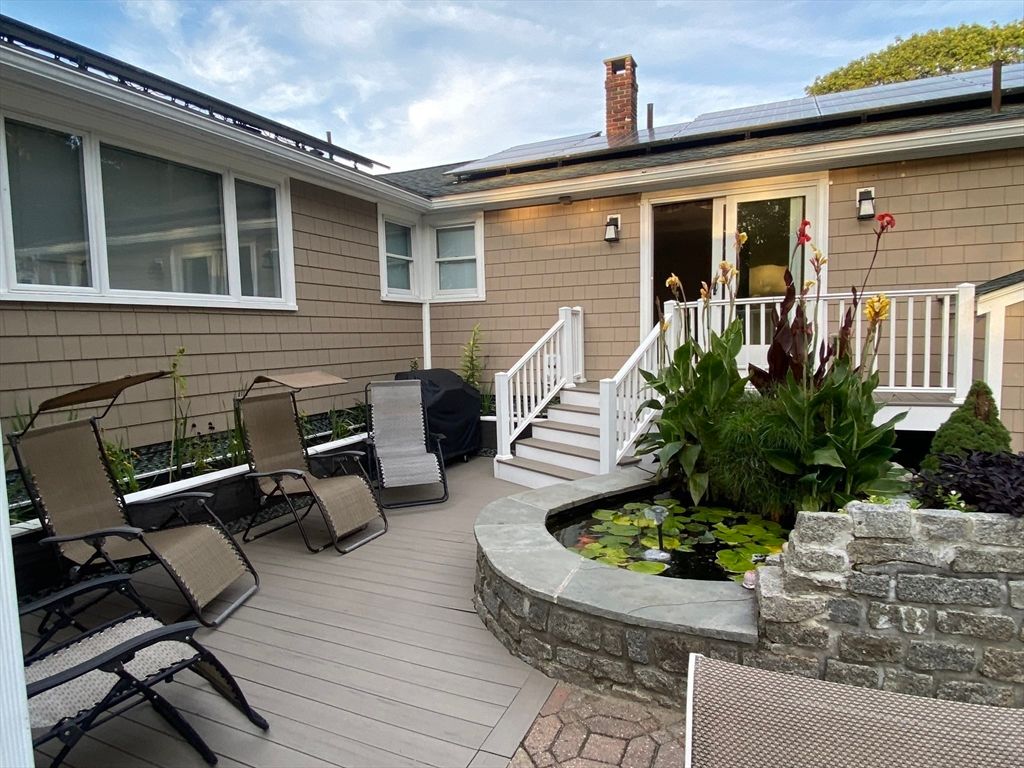 Exterior, Solar Panels