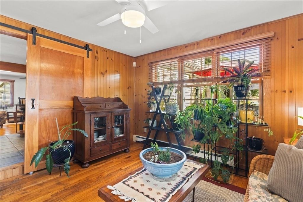 Interior, Wood Texture Flooring, Wooden Walls
