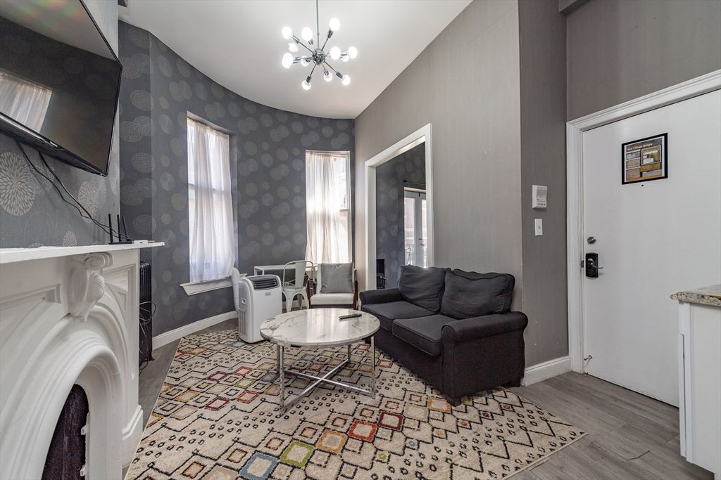 Interior, Living room, Pendant Lights, Wood Texture Flooring
