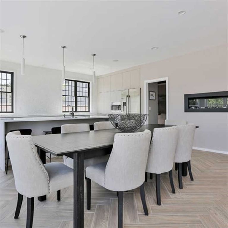 Dining room, Interior, Kitchen, Pendant Lights, Recessed Lighting, Wood Texture Flooring