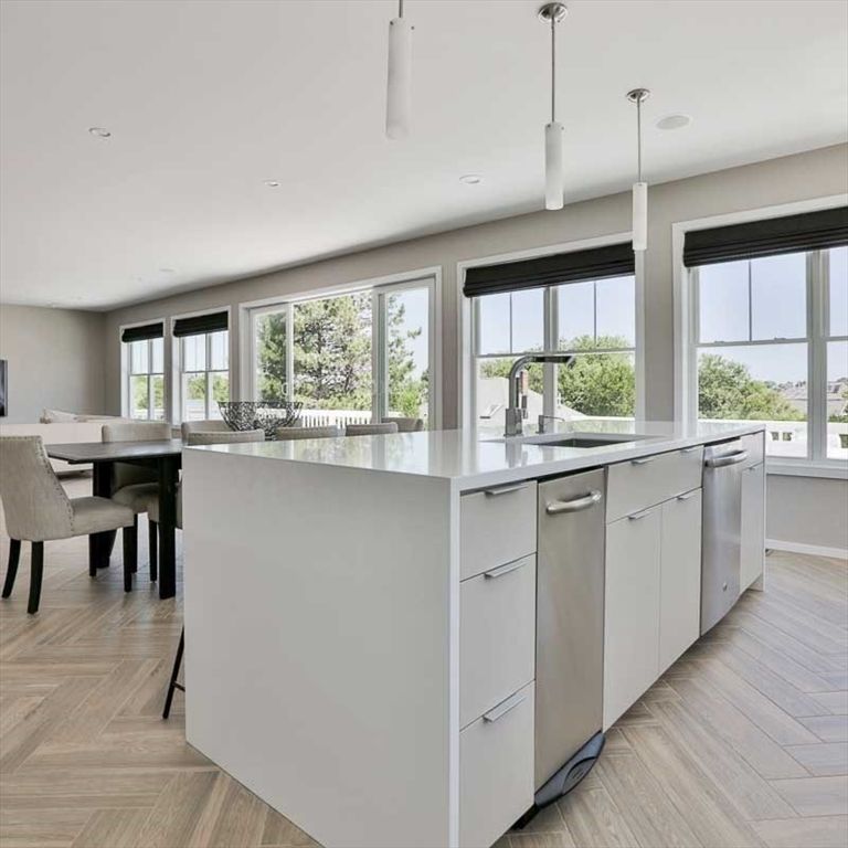 Dining room, Interior, Kitchen, Pendant Lights, Recessed Lighting, Wood Texture Flooring