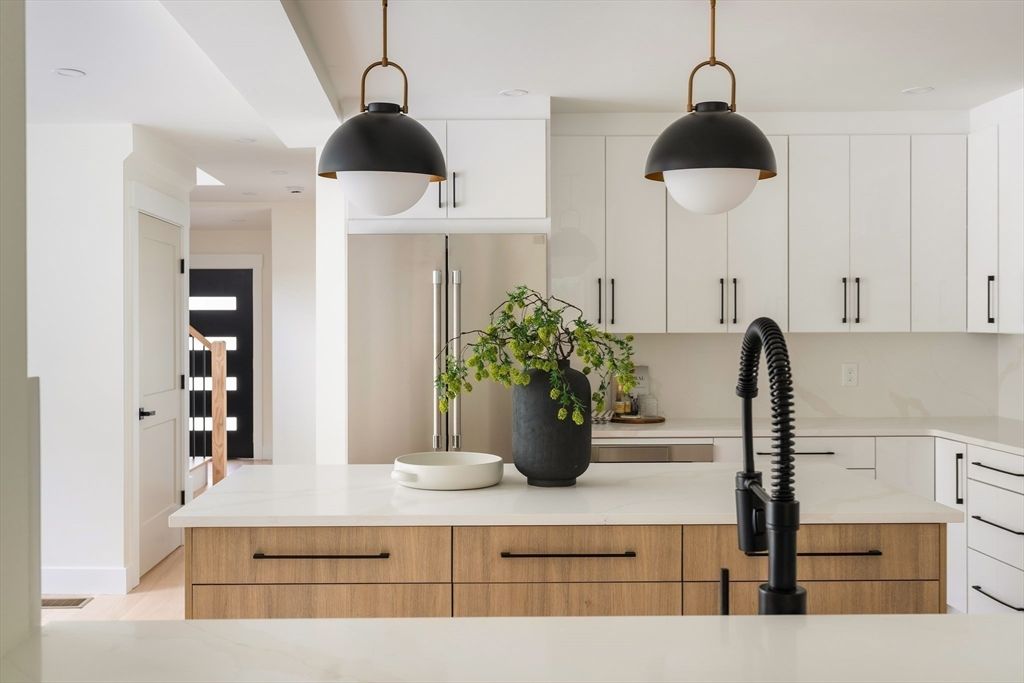 Interior, Kitchen, Pendant Lights, Wood Texture Flooring