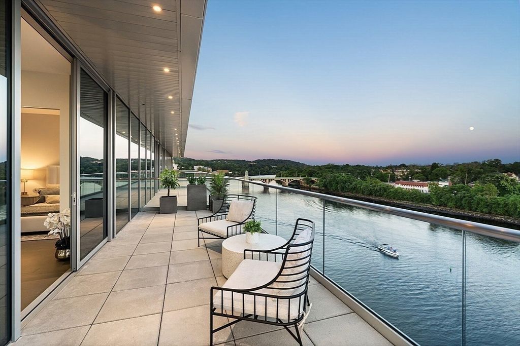 Water, Exterior, Pool, Other