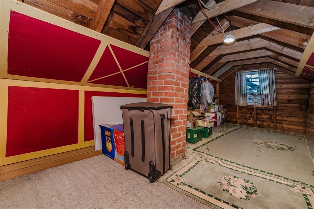 Interior, Wooden Beams, Wooden Walls