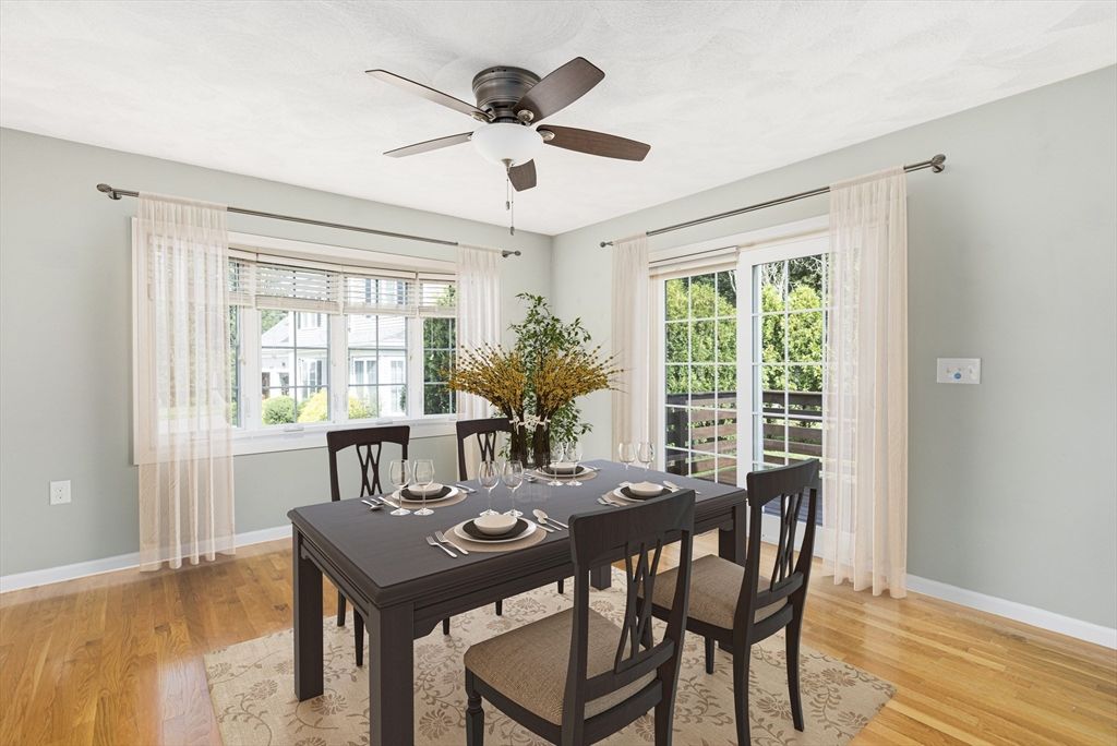 Dining room, Interior, Wood Texture Flooring