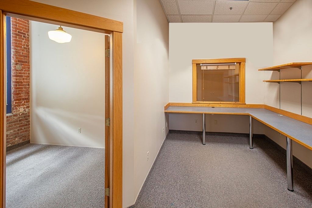 Empty room, Interior, Pendant Lights, Stone Walls
