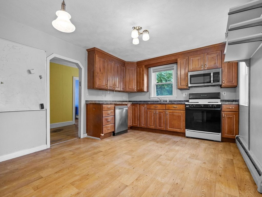 Interior, Kitchen, Stainless Steel Appliances, Wood Texture Flooring