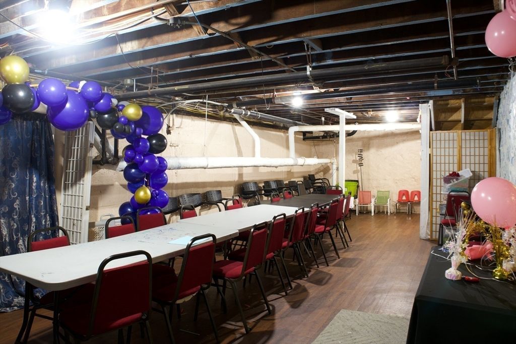 Dining room, Fitness Equipment, Interior, Wood Texture Flooring
