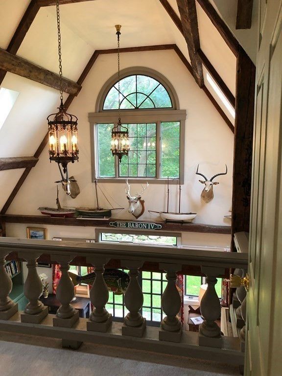 Chandelier, Interior, Pendant Lights, Wooden Beams
