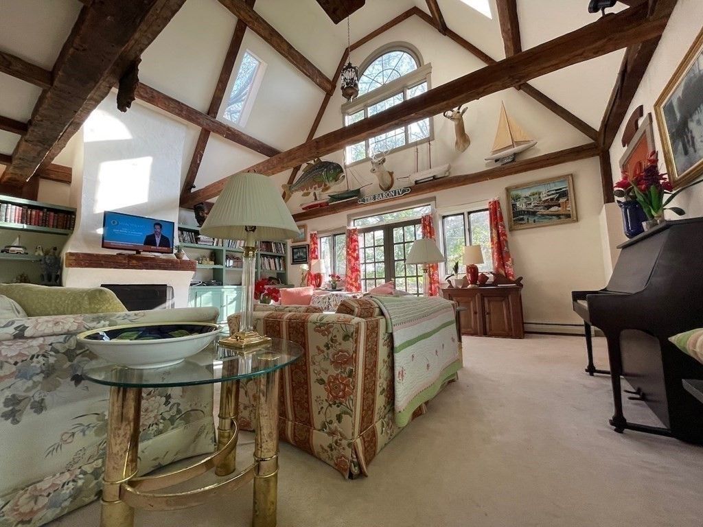 Fireplace, Interior, Wooden Beams