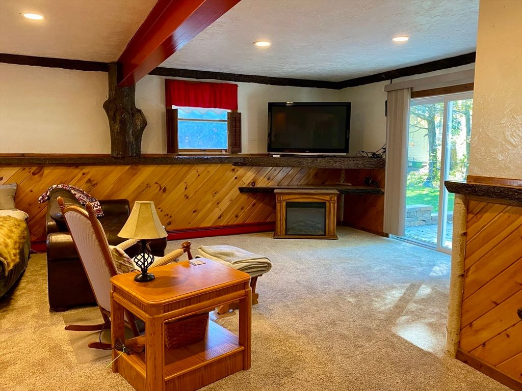 Interior, Recessed Lighting, Wooden Walls