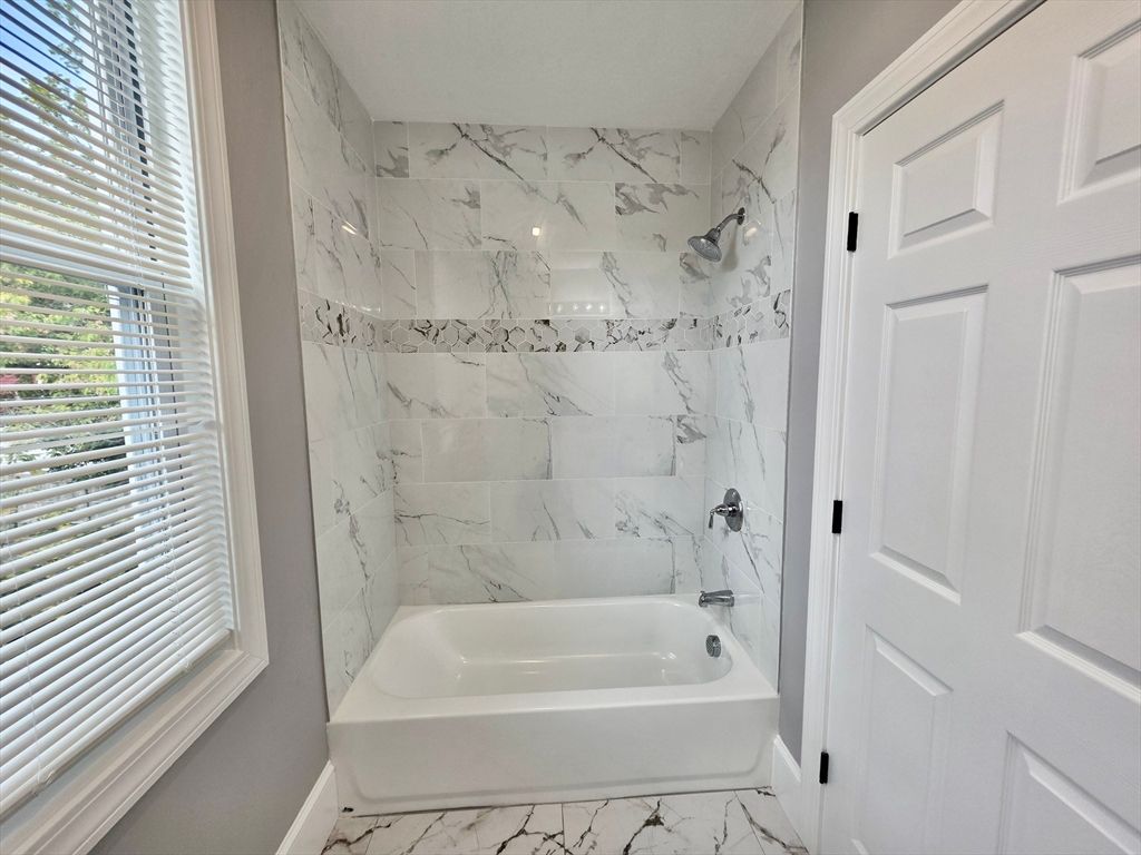 Bathroom, Interior, Marble, Marble Walls
