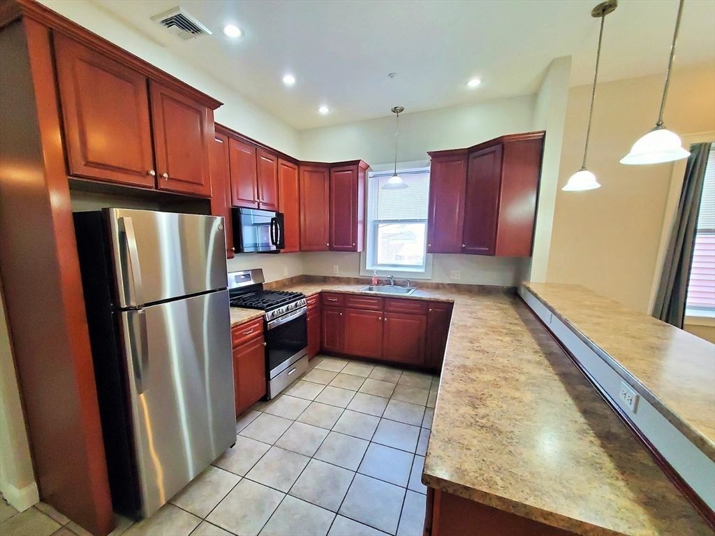 Interior, Kitchen, Pendant Lights, Recessed Lighting, Stainless Steel Appliances