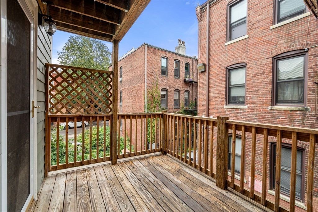 Exterior, Wood Texture Flooring