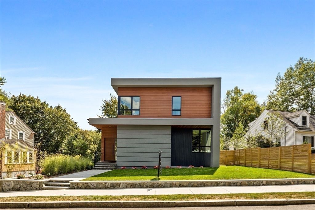 Backyard, Exterior, Facade, Modern