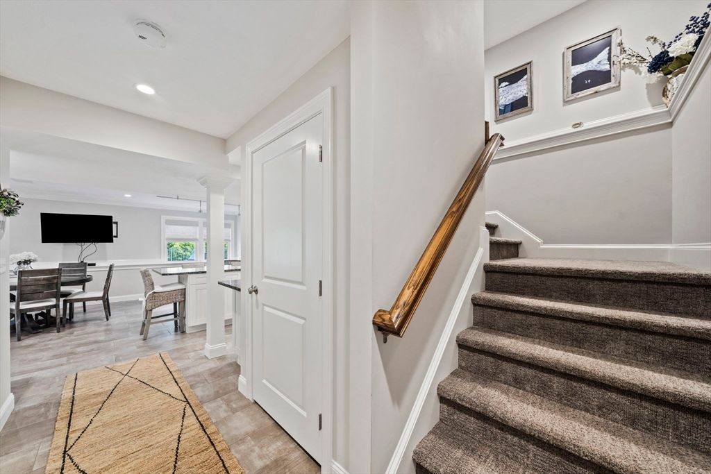 Dining room, Interior, Recessed Lighting, Wood Texture Flooring