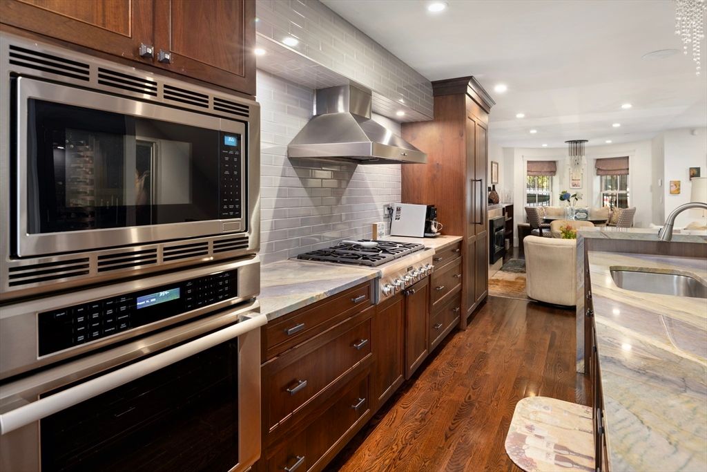 Interior, Kitchen, Living room, Recessed Lighting, Stainless Steel Appliances, Wood Texture Flooring