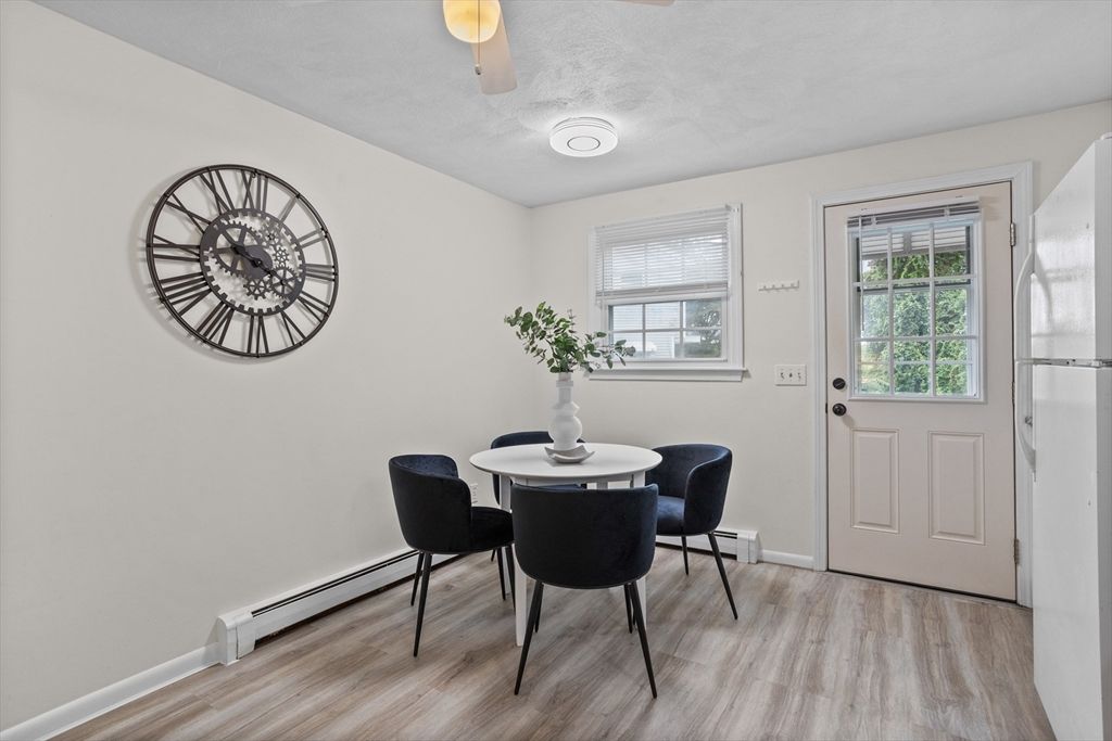 Dining room, Interior, Wood Texture Flooring