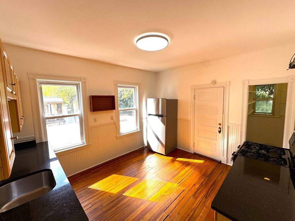 Interior, Kitchen, Wood Texture Flooring