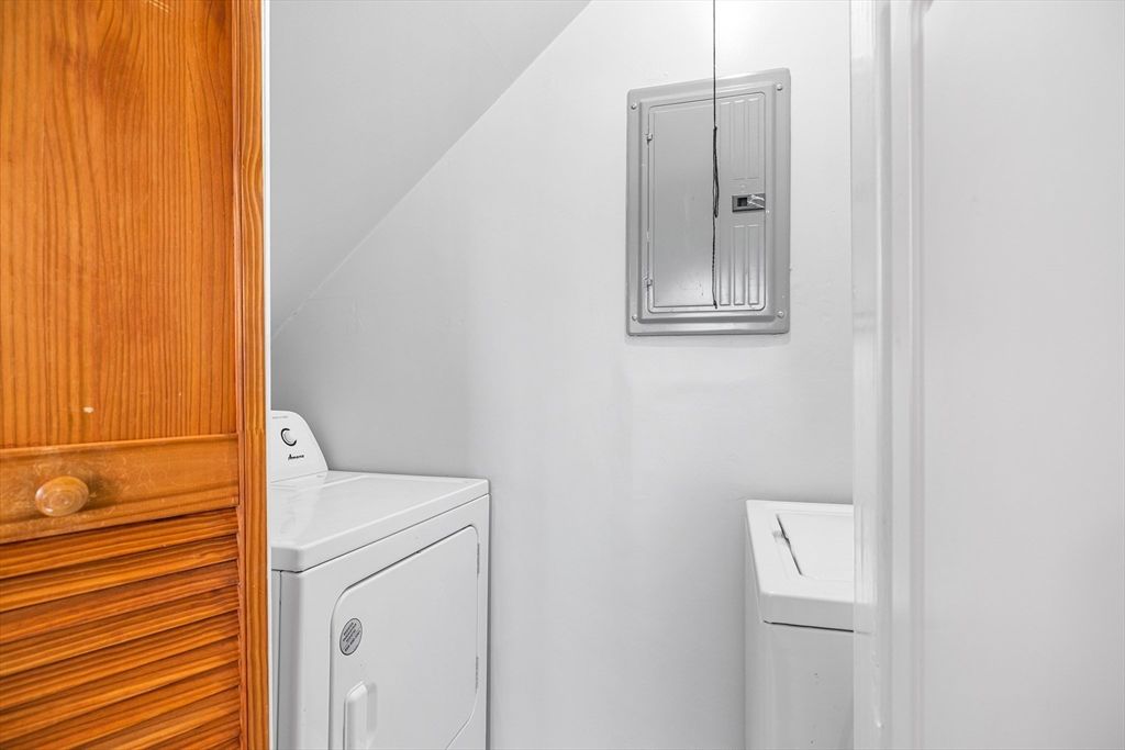 Interior, Utility Closets, Washer