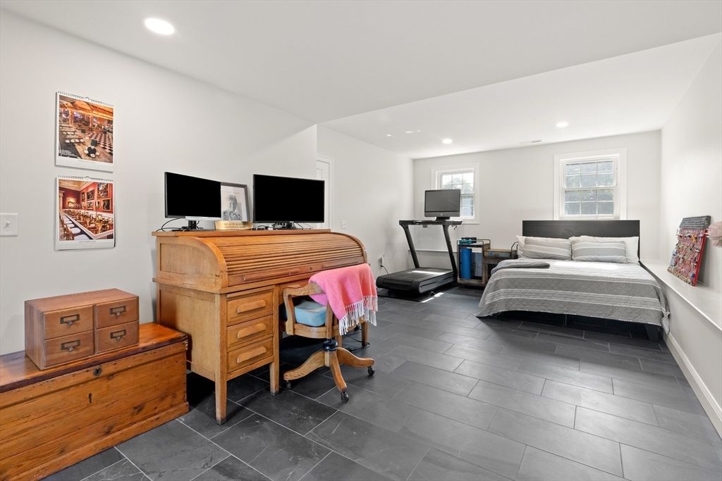 Fitness Equipment, Home Office, Interior, Recessed Lighting