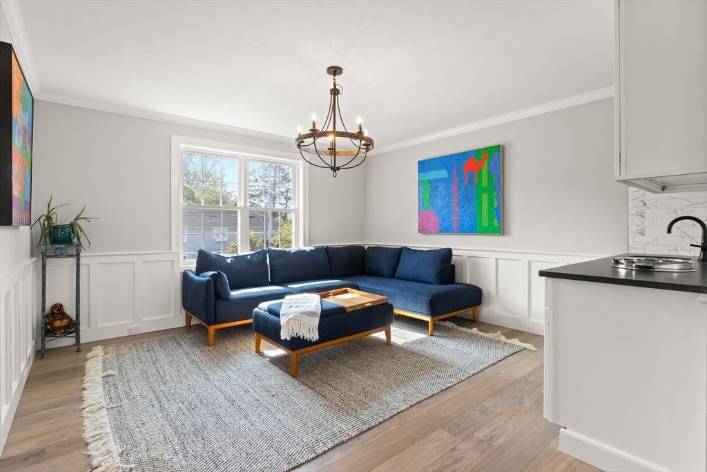 Chandelier, Interior, Living room, Wood Texture Flooring