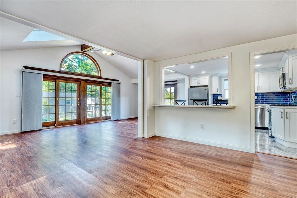 Empty room, Interior, Kitchen, Recessed Lighting, Wood Texture Flooring
